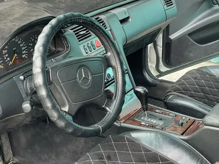 Mercedes-Benz E 320 1995 года за 2 800 000 тг. в Алматы – фото 4