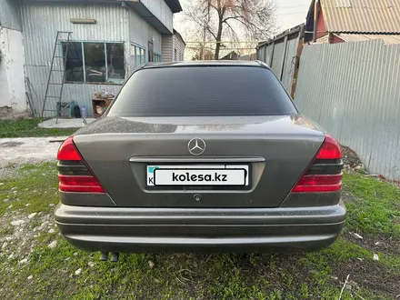 Mercedes-Benz C 200 1994 годаүшін1 600 000 тг. в Талдыкорган – фото 3