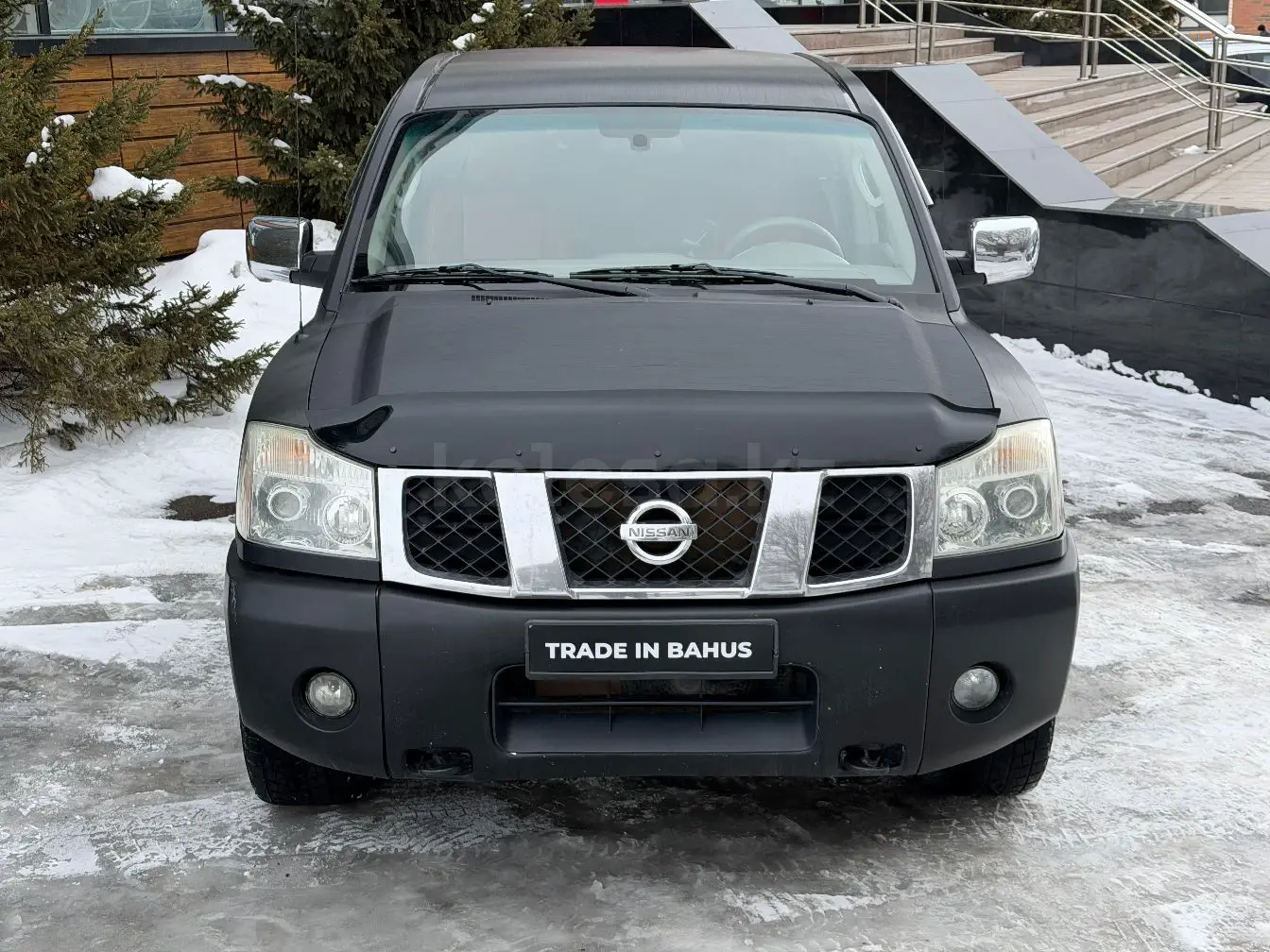 Nissan Titan, 2005