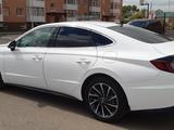 Hyundai Sonata 2023 годаүшін14 500 000 тг. в Астана – фото 3