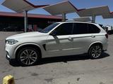 BMW X5 2017 года за 17 300 000 тг. в Алматы – фото 5