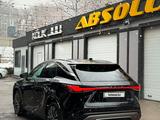 Lexus RX 350 2024 годаүшін30 500 000 тг. в Алматы – фото 5