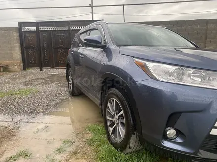 Toyota Highlander 2019 года за 19 200 000 тг. в Алматы – фото 3