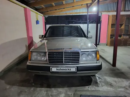 Mercedes-Benz E 200 1991 года за 1 500 000 тг. в Талдыкорган – фото 5
