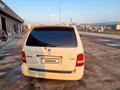 Kia Carnival 2002 года за 2 500 000 тг. в Шымкент – фото 12