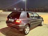 Volkswagen Golf 1995 года за 1 450 000 тг. в Актобе – фото 4