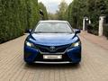 Toyota Camry 2019 года за 10 500 000 тг. в Алматы – фото 2
