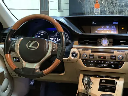 Lexus ES 250 2014 года за 13 000 000 тг. в Туркестан – фото 10