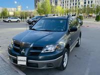 Mitsubishi Outlander 2004 года за 3 500 000 тг. в Астана