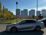 Toyota Camry 2019 года за 12 500 000 тг. в Астана – фото 4