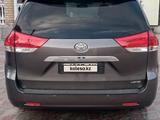 Toyota Sienna 2014 года за 13 500 000 тг. в Аягоз – фото 2