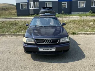 Audi 100