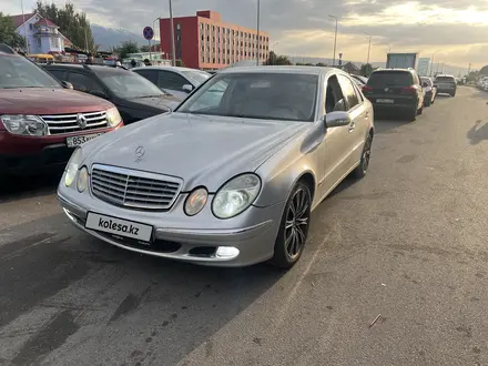 Mercedes-Benz E 200 2002 года за 5 300 000 тг. в Алматы