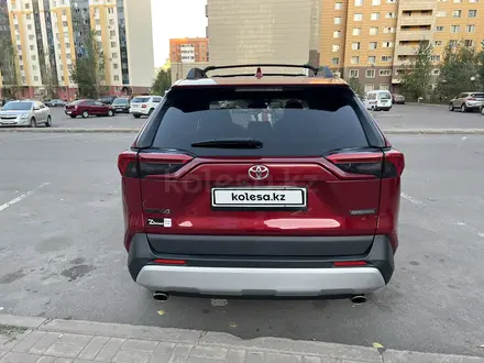 Toyota RAV4 2019 года за 16 500 000 тг. в Астана – фото 4