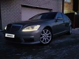 Mercedes-Benz S 400 2009 годаүшін11 000 000 тг. в Астана