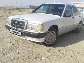 Mercedes-Benz 190