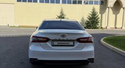 Toyota Camry 2019 года за 15 300 000 тг. в Атырау – фото 5