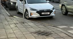 Hyundai Elantra 2019 годаfor8 000 000 тг. в Алматы – фото 3