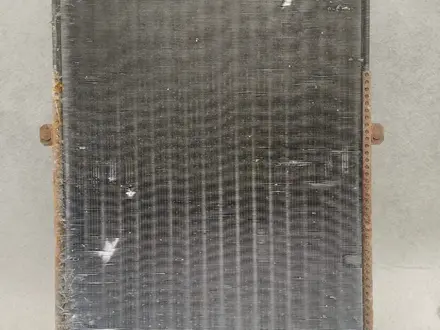 Радиатор потолок ходовые и всякая разные за 5 000 тг. в Алматы