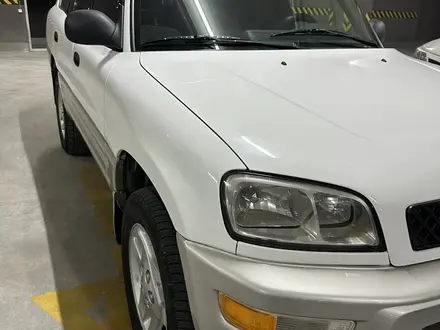 Toyota RAV4 1996 года за 3 950 000 тг. в Алматы – фото 15