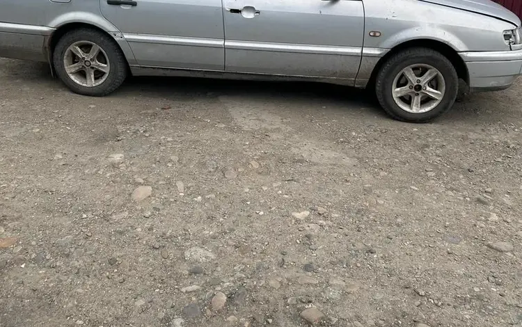Volkswagen Passat 1994 года за 300 000 тг. в Усть-Каменогорск