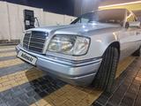 Mercedes-Benz E 280 1995 годаүшін3 500 000 тг. в Тараз – фото 3