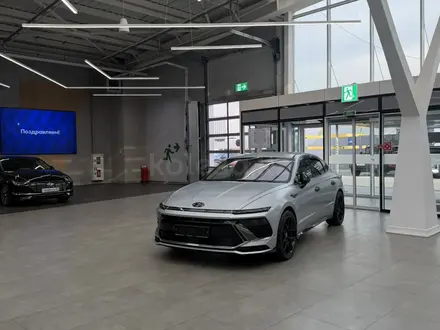 Hyundai Sonata 2023 года за 12 890 000 тг. в Алматы – фото 2