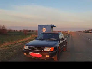 Audi 100, 1993