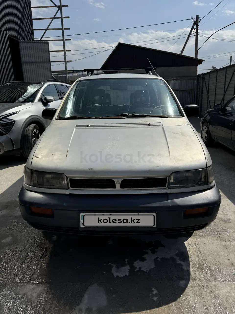 Mitsubishi Space Runner, 1994
