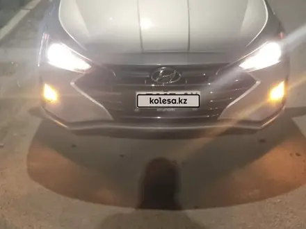 Hyundai Elantra 2019 года за 5 150 000 тг. в Атырау – фото 11