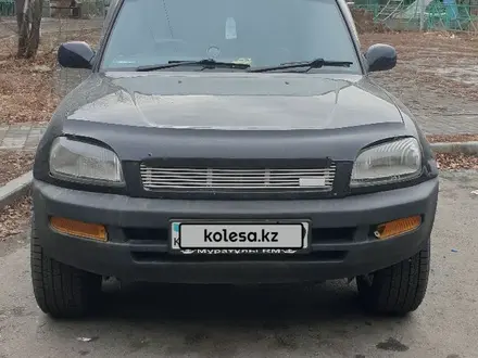 Toyota RAV4 1996 года за 3 400 000 тг. в Алматы – фото 2