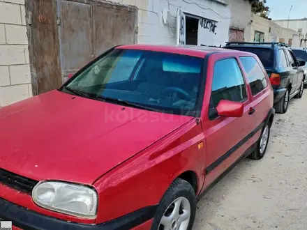 Volkswagen Golf 1994 года за 1 150 000 тг. в Актобе – фото 2