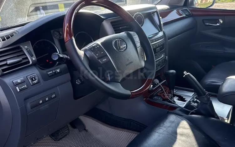Lexus LX 570 2010 года за 18 000 000 тг. в Усть-Каменогорск