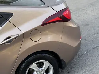 Hyundai Elantra, 2016