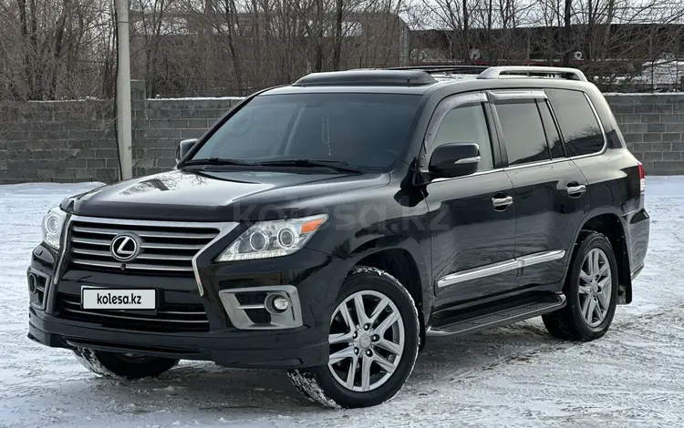 Lexus LX 570 2013 годаfor26 000 000 тг. в Караганда