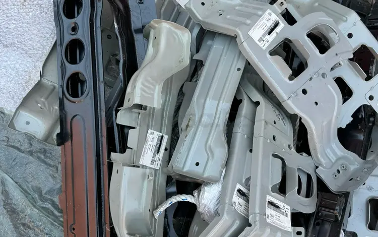Телевизор Kia K7 2016-19 за 1 000 тг. в Шымкент