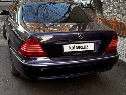 Mercedes-Benz S 320 2001 года за 3 500 000 тг. в Астана – фото 2