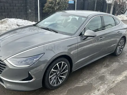 Hyundai Sonata 2022 года за 13 500 000 тг. в Алматы – фото 3