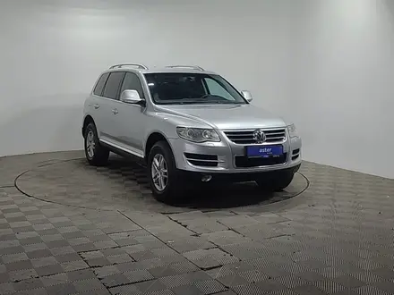 Volkswagen Touareg 2008 года за 4 990 000 тг. в Алматы – фото 3