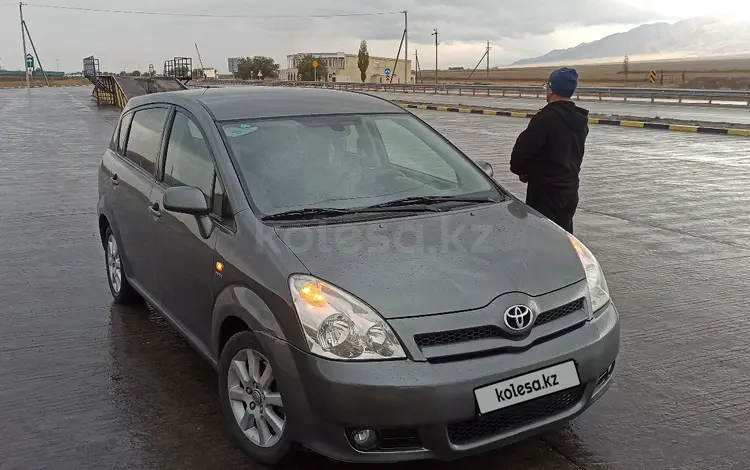 Toyota Corolla Verso 2004 года за 4 300 000 тг. в Актобе