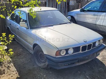 BMW 525 1991 годаүшін600 000 тг. в Усть-Каменогорск – фото 2