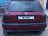 Volkswagen Golf 1996 годаүшін2 100 000 тг. в Семей – фото 3