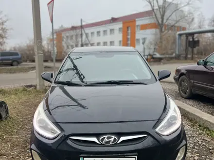 Hyundai Solaris 2014 года за 4 350 000 тг. в Петропавловск – фото 21