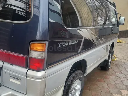 Mitsubishi Delica 1996 года за 3 200 000 тг. в Алматы