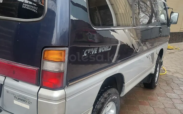 Mitsubishi Delica 1996 года за 3 200 000 тг. в Алматы