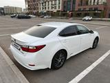 Lexus ES 300h 2012 года за 9 500 000 тг. в Астана – фото 5