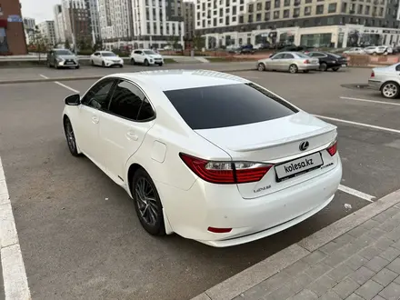 Lexus ES 300h 2012 года за 10 100 000 тг. в Астана – фото 7