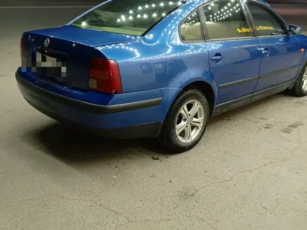 Volkswagen Passat 1997 года за 1 800 000 тг. в Жезказган – фото 5