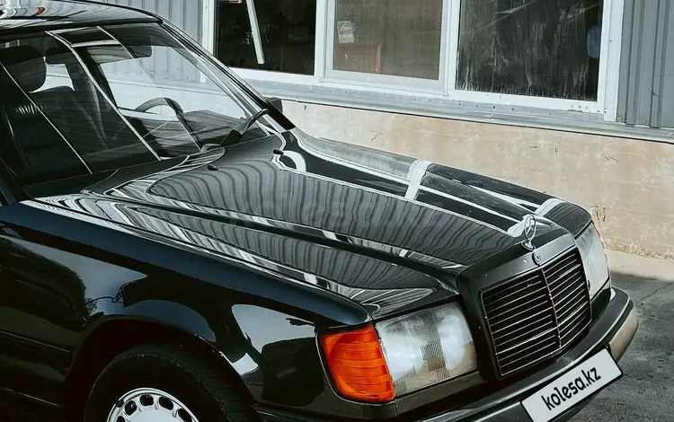 Mercedes-Benz E 260 1989 года за 1 050 000 тг. в Шымкент