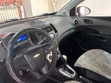 Chevrolet Aveo 2013 года за 3 500 000 тг. в Актау – фото 3